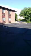 Capital O Amerihost Inn and Suites Fulton Hwy 54 MO