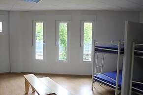 Pensión Albergue Puente Ribeira - Hostel