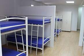 Pensión Albergue Puente Ribeira - Hostel