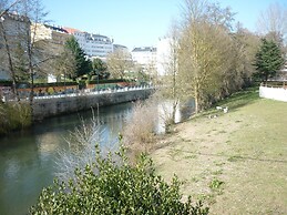 Pensión Albergue Puente Ribeira - Hostel