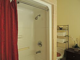 Falcon's Nest Bed & Breakfast