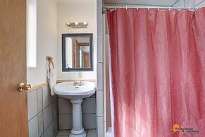 Falcon's Nest Bed & Breakfast