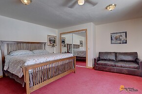 Falcon's Nest Bed & Breakfast