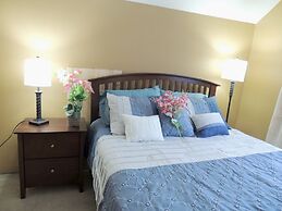 Falcon's Nest Bed & Breakfast