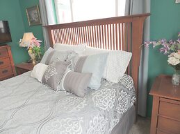 Falcon's Nest Bed & Breakfast