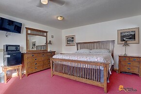 Falcon's Nest Bed & Breakfast