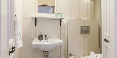 Kalinda Bozcaada (Adult Only)