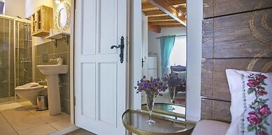 Kalinda Bozcaada (Adult Only)