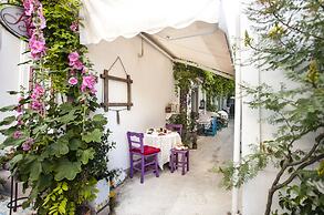 Kalinda Bozcaada (Adult Only)