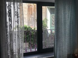 Kalinda Bozcaada (Adult Only)