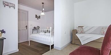 Kalinda Bozcaada (Adult Only)