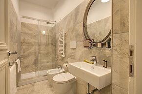 Charme Spagna Boutique Hotel