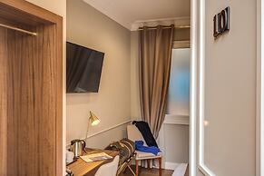 Charme Spagna Boutique Hotel