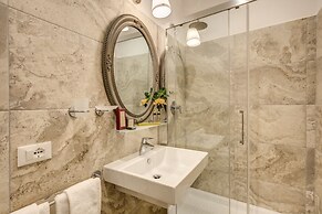 Charme Spagna Boutique Hotel