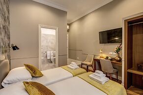 Charme Spagna Boutique Hotel