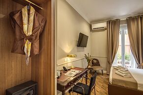 Charme Spagna Boutique Hotel