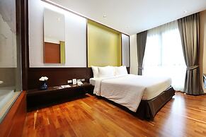 Amanta Hotel & Residence Ratchada