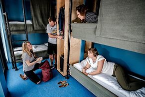 DOCK INN Hostel Warnemünde