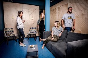 DOCK INN Hostel Warnemünde