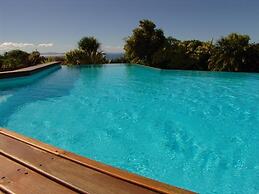 Diaz 15 House on the Bay