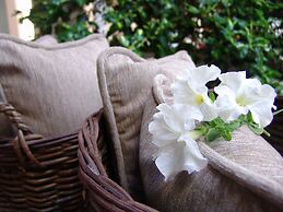 Diaz 15 House on the Bay