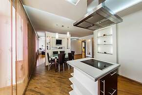 InnHome Apartments - Bratiev Kashirinykh