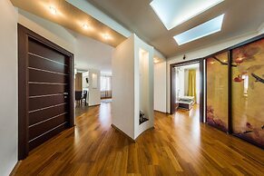 InnHome Apartments - Bratiev Kashirinykh