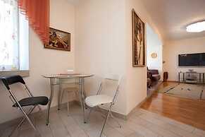 InnHome Apartments - Revolution Square