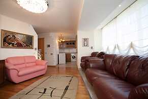 InnHome Apartments - Revolution Square