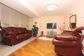 InnHome Apartments - Revolution Square