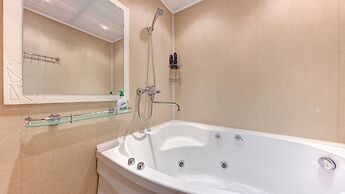 InnHome Apartments - MOPRa Square