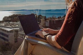 Marvie Hotel & Health