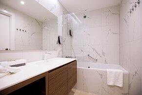 Marvie Hotel & Health