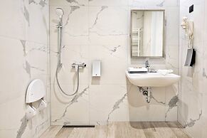 Marvie Hotel & Health