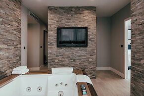 Marvie Hotel & Health