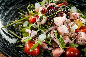 Marvie Hotel & Health