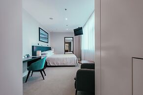 Marvie Hotel & Health