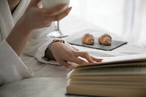 Marvie Hotel & Health