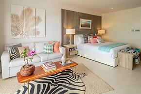 Hodges Bay Resort & Spa, an HQ Luxury Resort & Residences