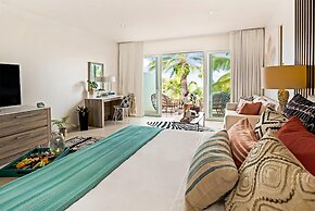 Hodges Bay Resort & Spa, an HQ Luxury Resort & Residences