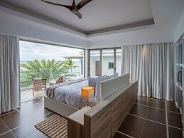 Hodges Bay Resort & Spa, an HQ Luxury Resort & Residences