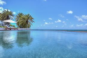 Hodges Bay Resort & Spa, an HQ Luxury Resort & Residences