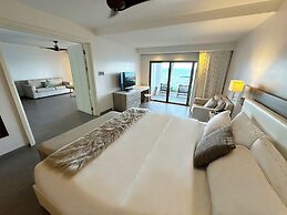 Hodges Bay Resort & Spa, an HQ Luxury Resort & Residences