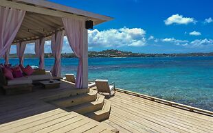 Hodges Bay Resort & Spa, an HQ Luxury Resort & Residences