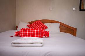 Sunshine Hotel Tengecha