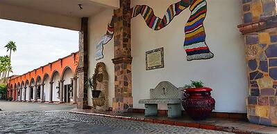 Hotel Cosmos Don Carlos