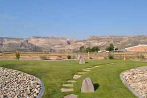 Canyon Country Lodge