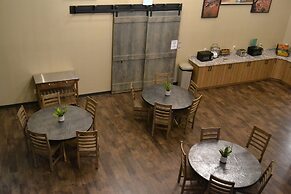 Canyon Country Lodge