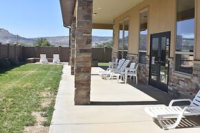 Canyon Country Lodge