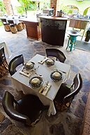 Hacienda del Lago Boutique Hotel